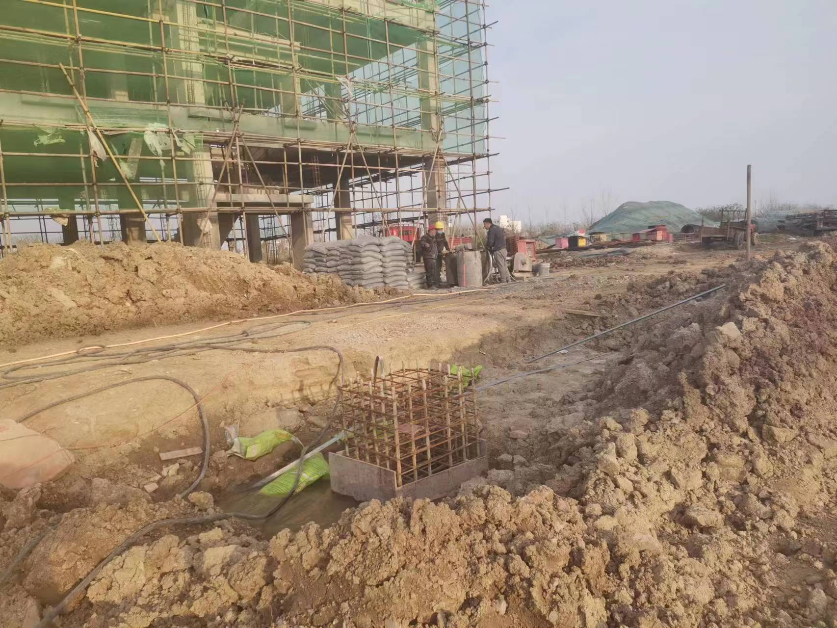 夏邑当桥梁出现裂缝的时候应该及时加固修补